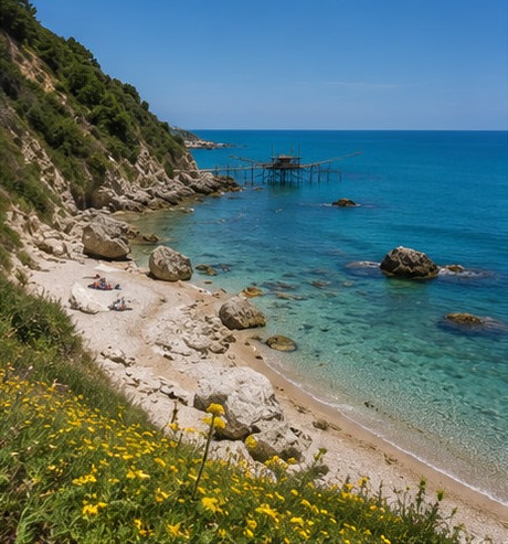 Illustration de la crique des Ripari di Giobbe, ses rochers blancs, son eau turquoise et un trabocco visible au large.